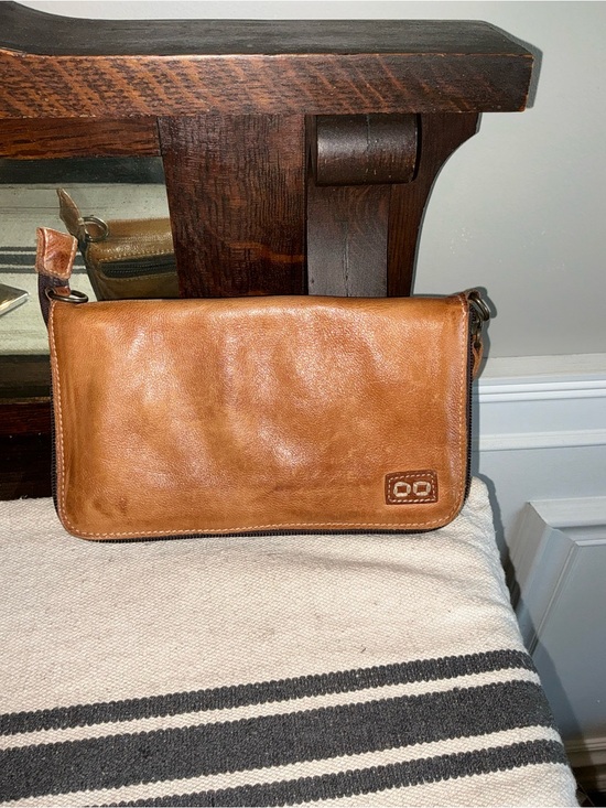 Bed Stu Handbags - Bed Stu TEMPLETON II Tan Rustic Clutch Wallet MSRP $189